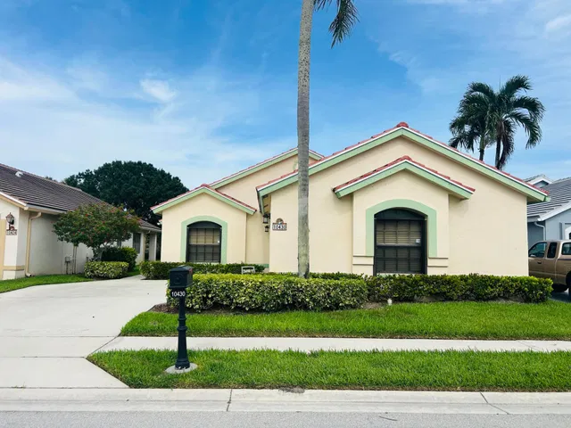 Residence photo 2