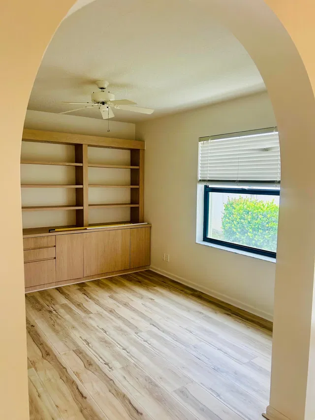 Residence photo 8