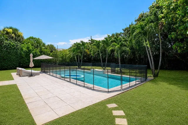 SoSo West Palm Beach Residence photo 16
