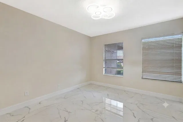 Boca Isles Residence photo 36