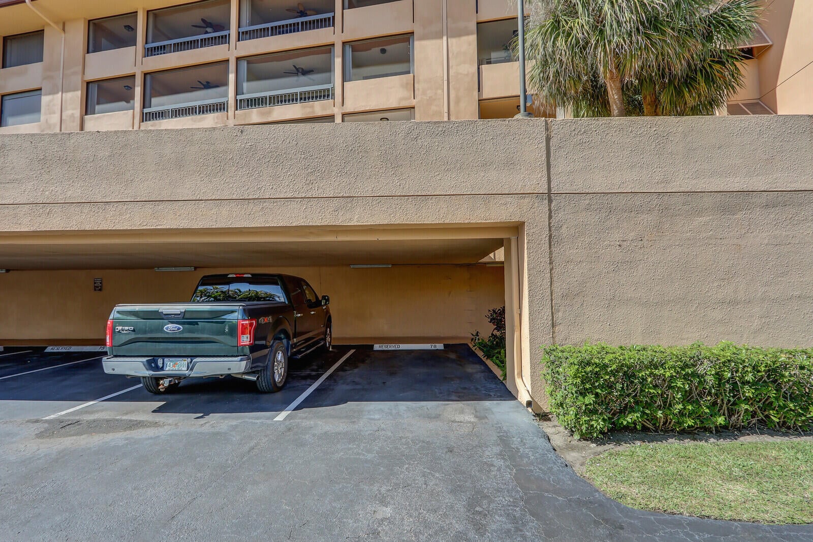 Unit 224 photo 37