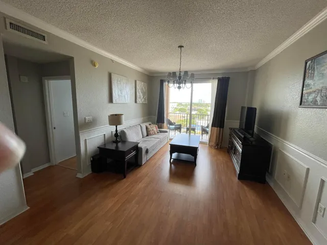 Flagler Pointe Unit 928 photo 4