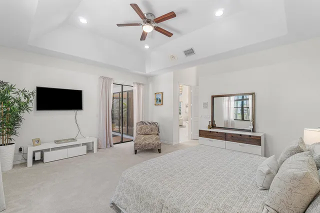 Residence photo 15