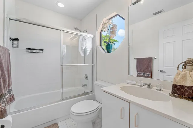 Residence photo 27