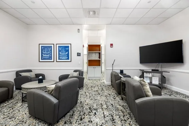 Residence photo 62