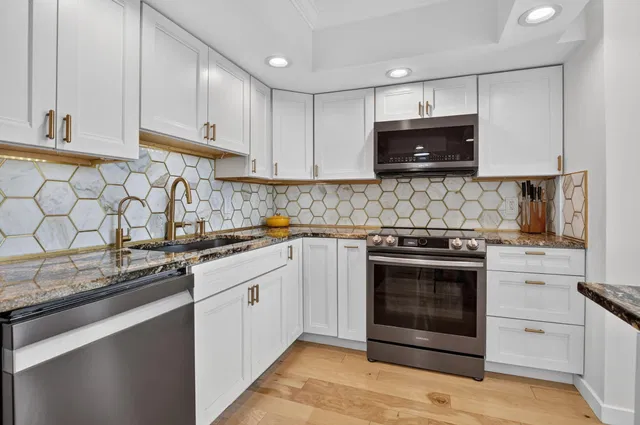 Boca West Country Club Unit 3044 photo 2