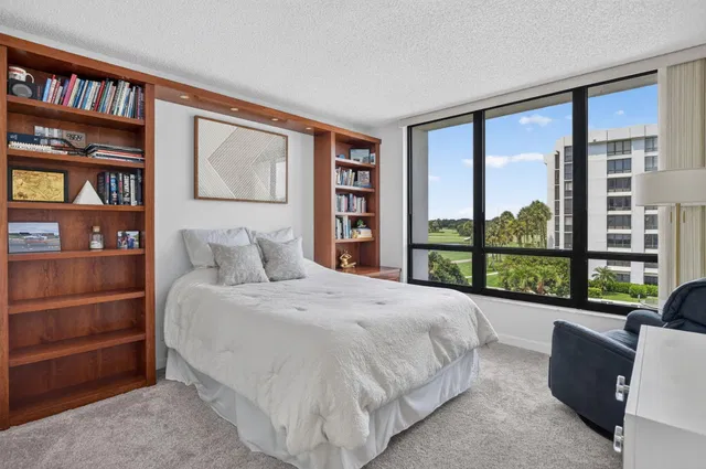 Boca West Country Club Unit 3044 photo 4