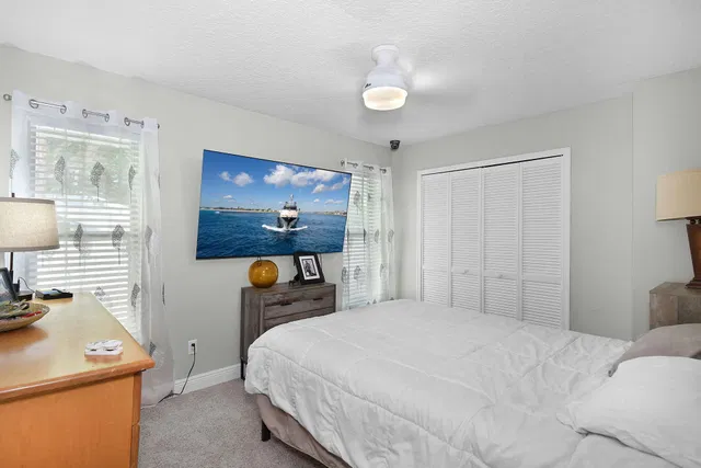 Residence photo 30