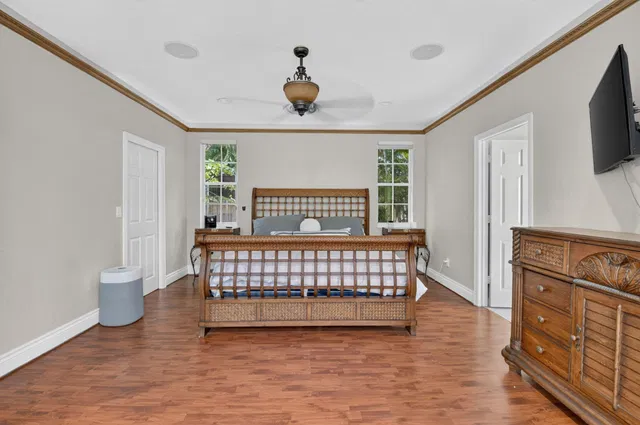Residence photo 48