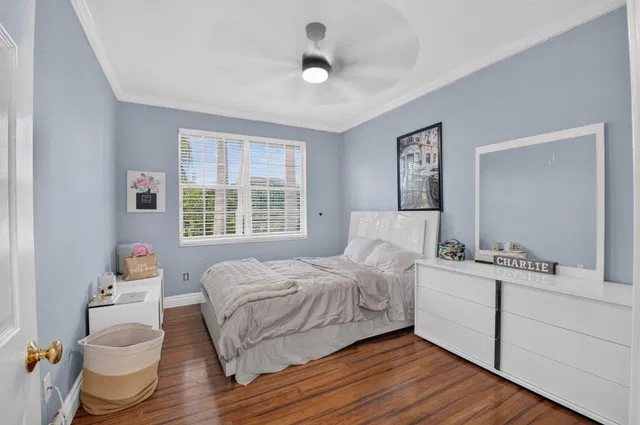 Residence photo 54
