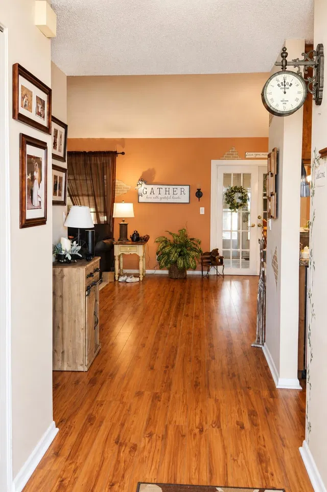 Residence photo 4