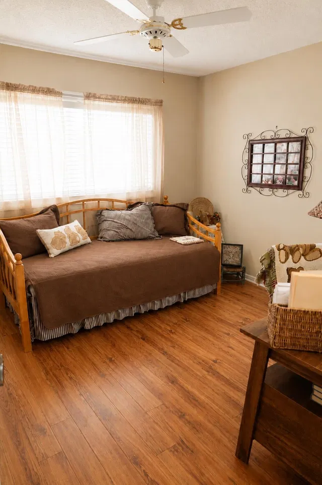 Residence photo 12
