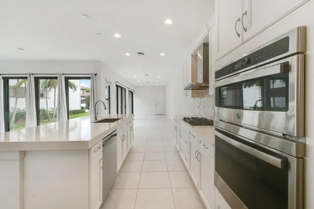 Alton Homes Palm Beach Gardens Residence photo 18
