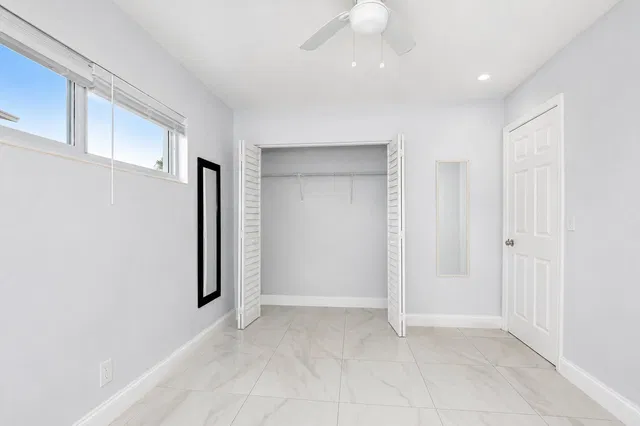 West Palm Beach Residence photo 29