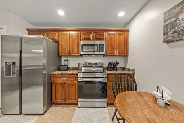 Residence photo 9
