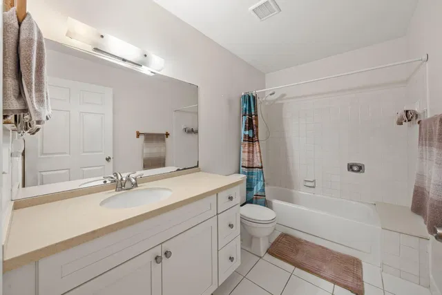 Residence photo 19