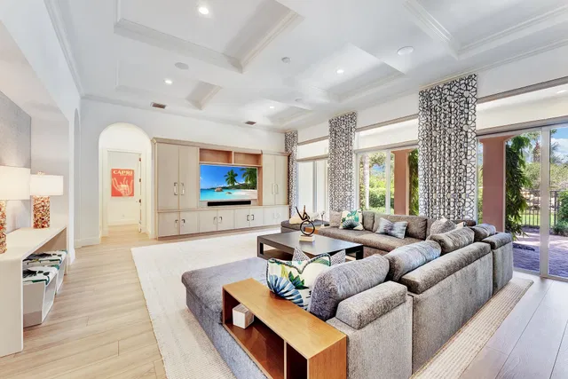 Old Palm Golf Club Residence photo 35