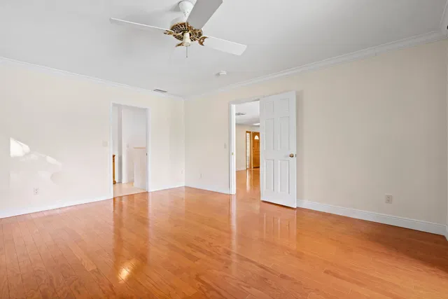Residence photo 59