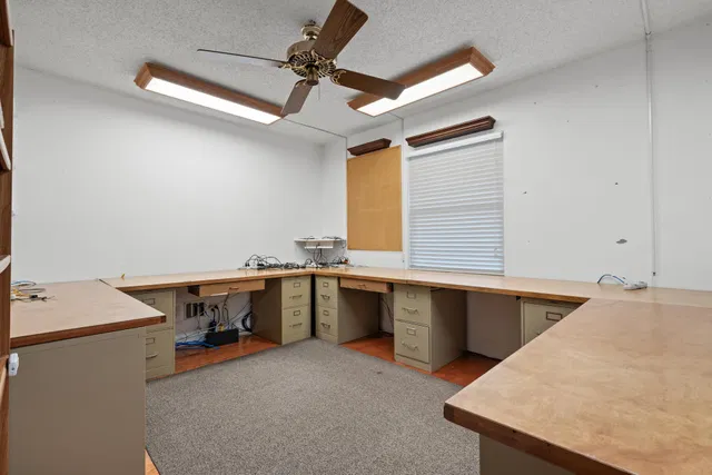 Residence photo 72