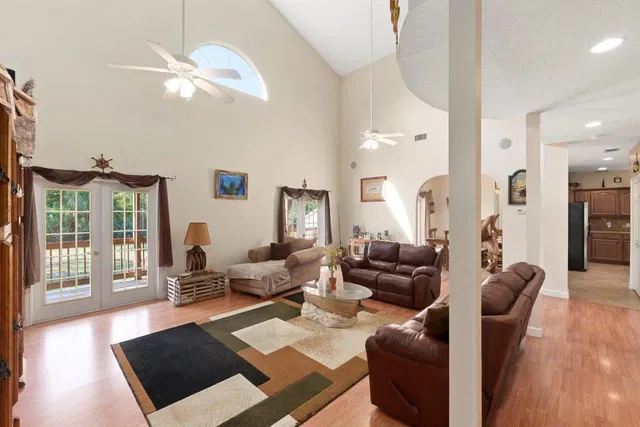 Residence photo 11
