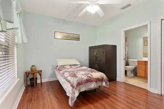 Residence photo 27