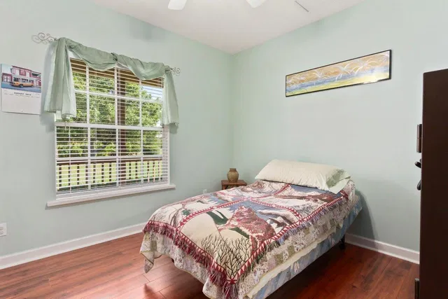 Residence photo 28