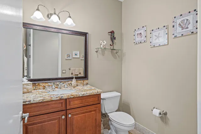 Residence photo 8