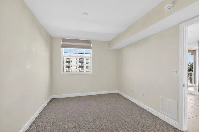 610 Clematis Unit 831 photo 11