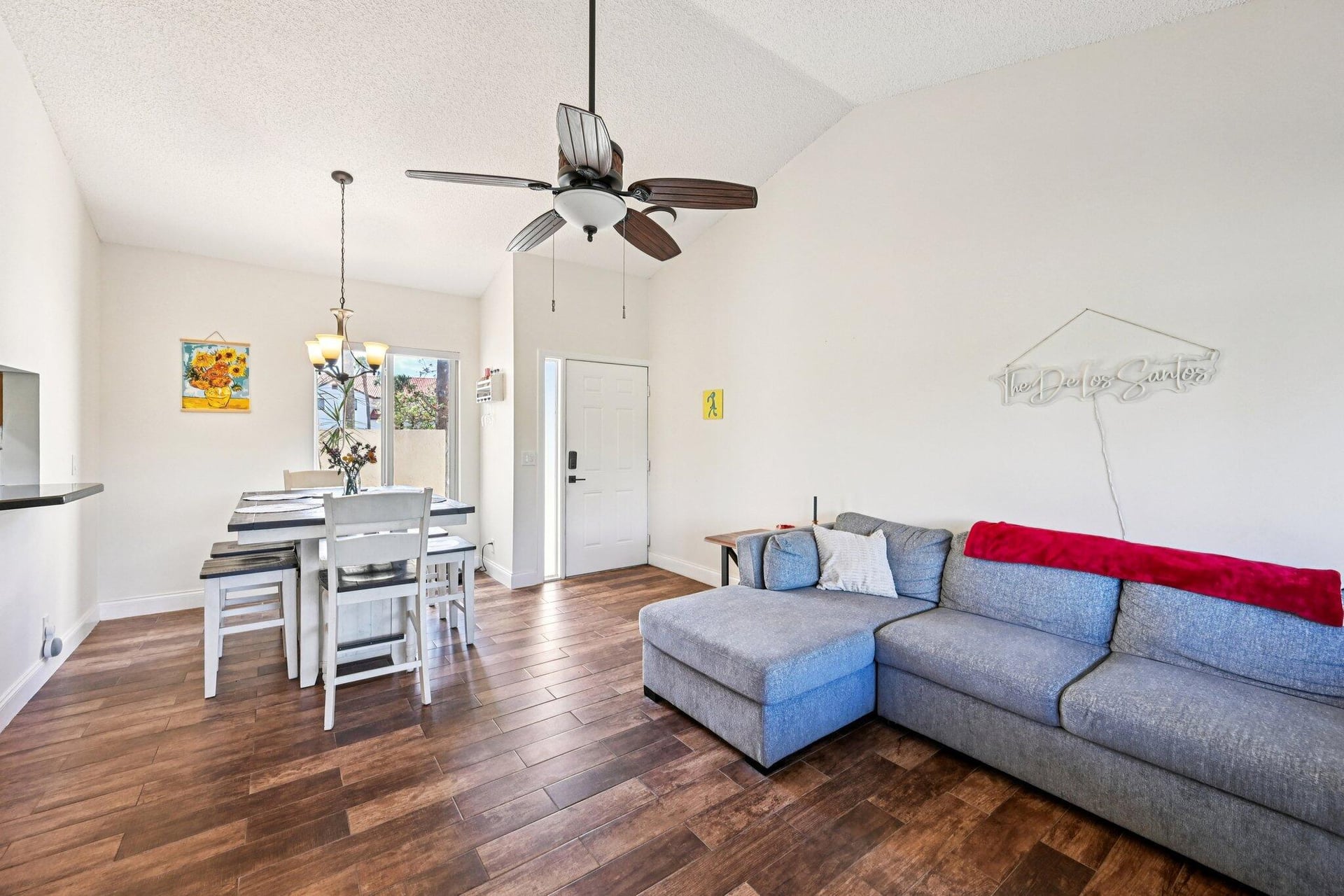 Unit 103 photo 6