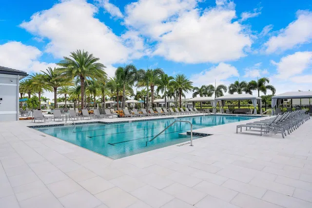 Boca Bridges Residence photo 48