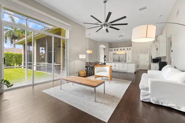 Boca Isles Residence photo 8