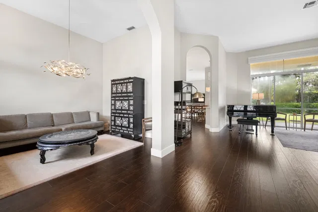 Boca Isles Residence photo 18