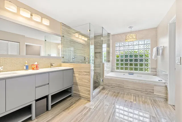 Boca Isles Residence photo 30