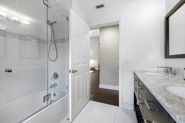 Boca Isles Residence photo 38