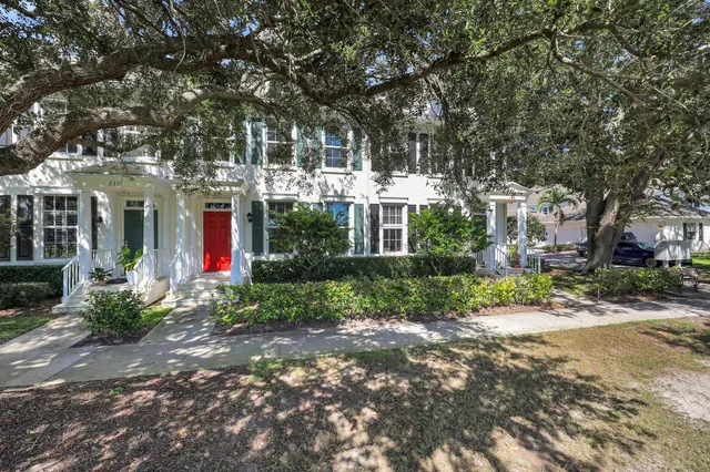 Charleston Court at Abacoa Residence photo 3