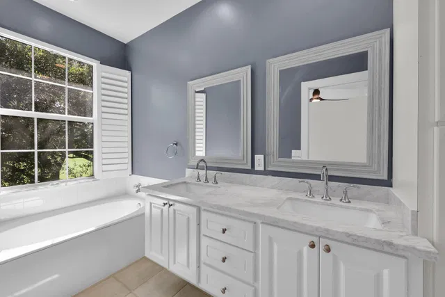 Charleston Court at Abacoa Residence photo 18
