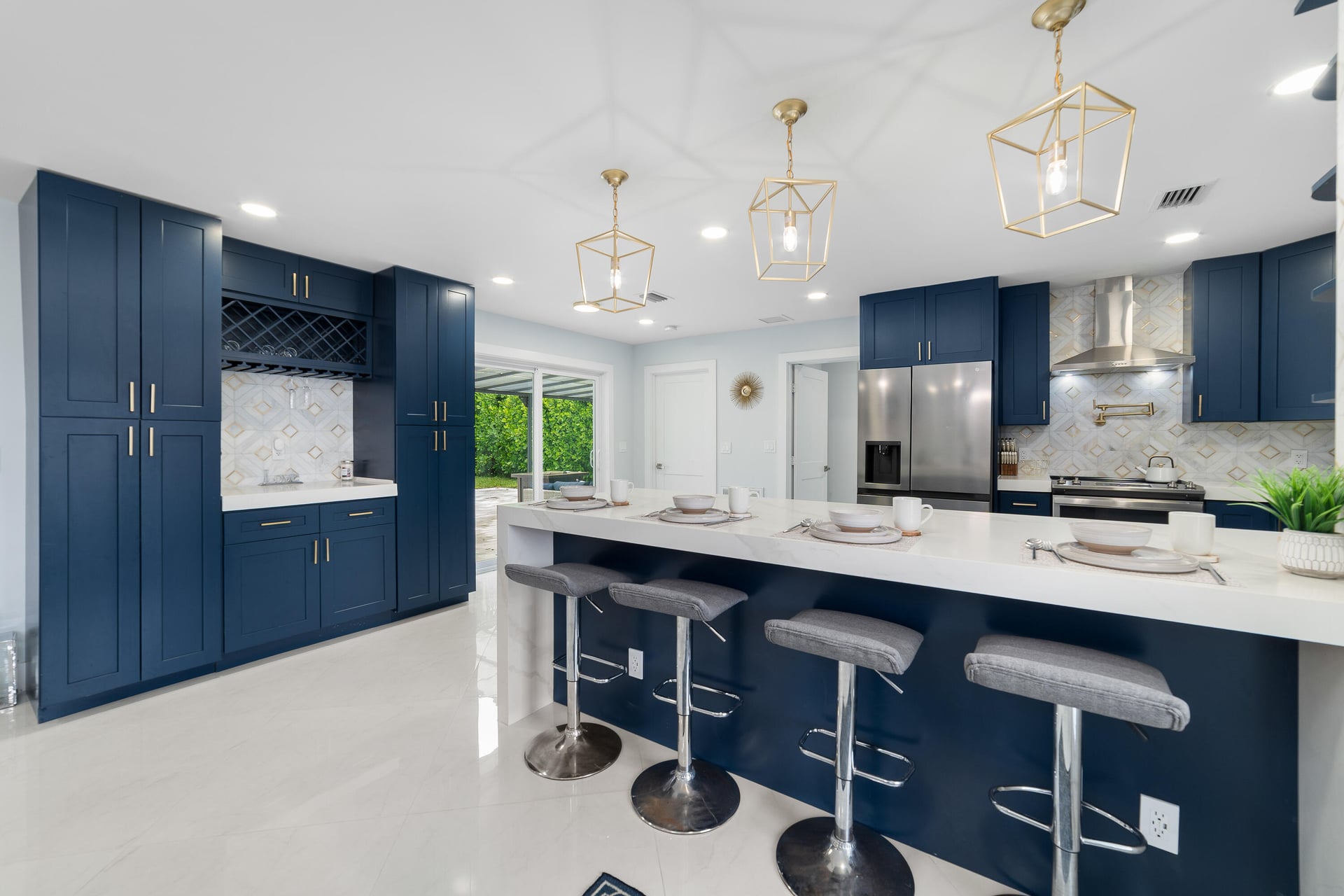 Palm Beach Shores Residence photo 6