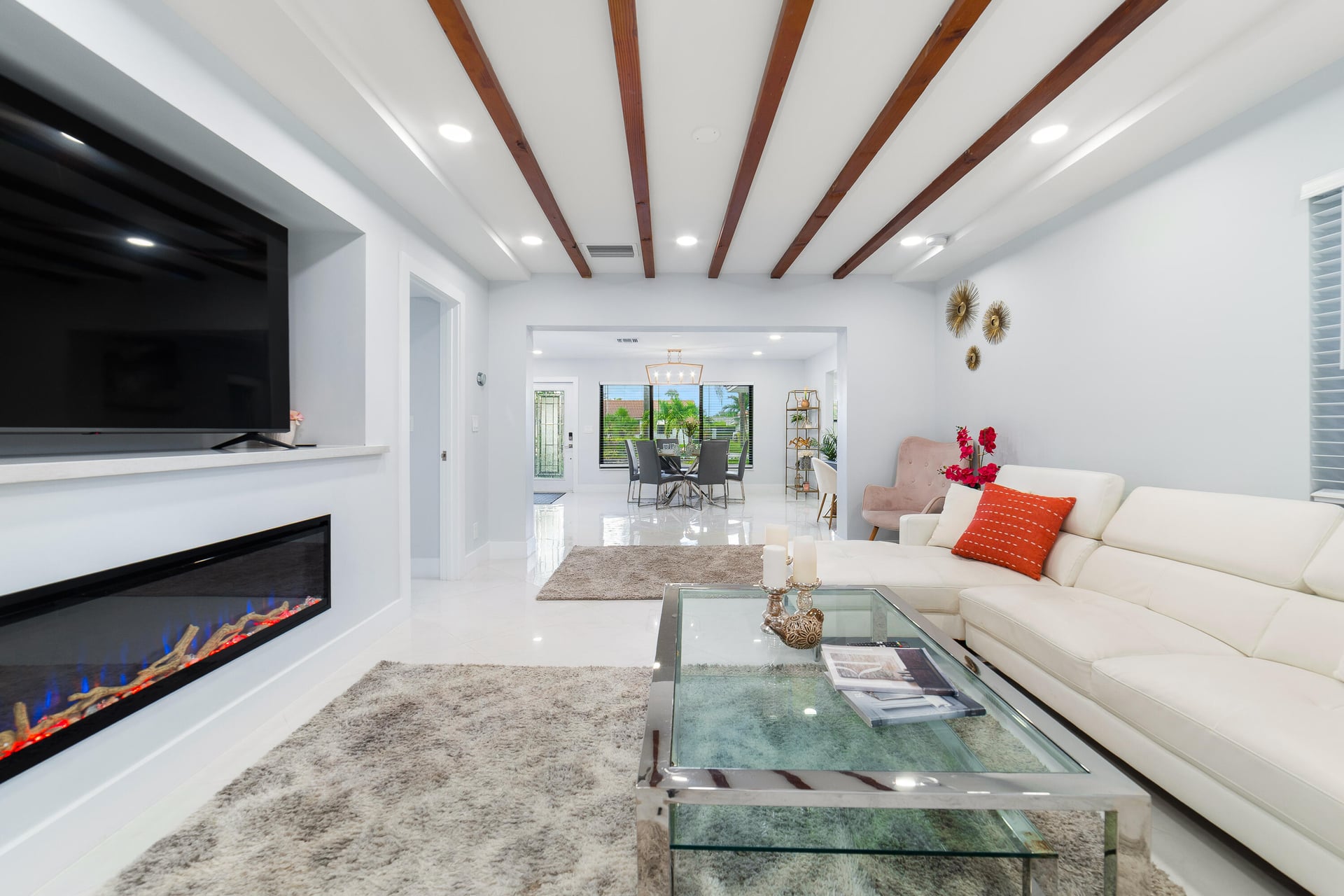 Palm Beach Shores Residence photo 17