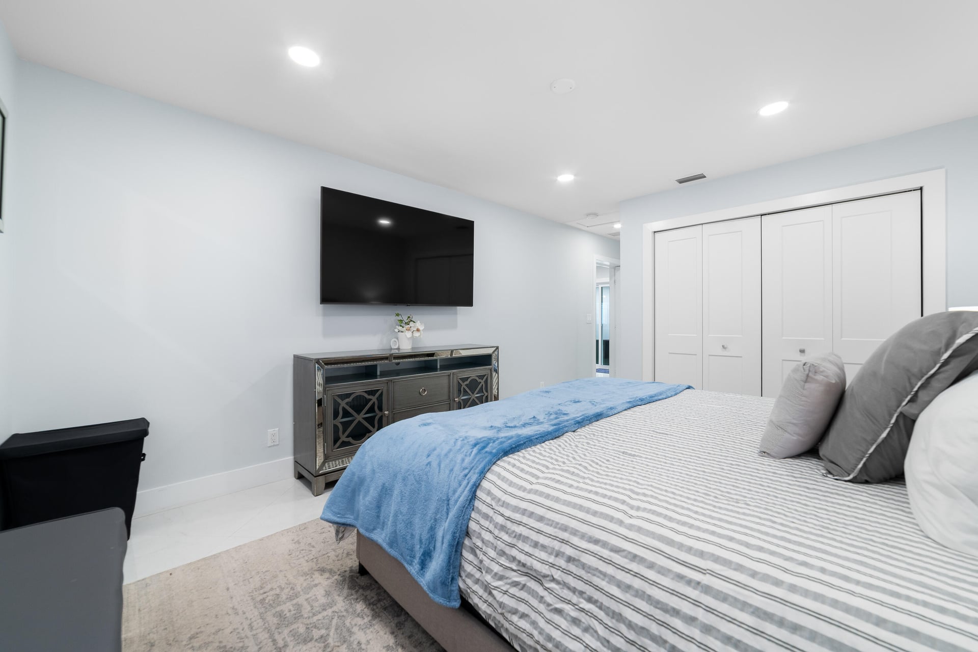 Palm Beach Shores Residence photo 23