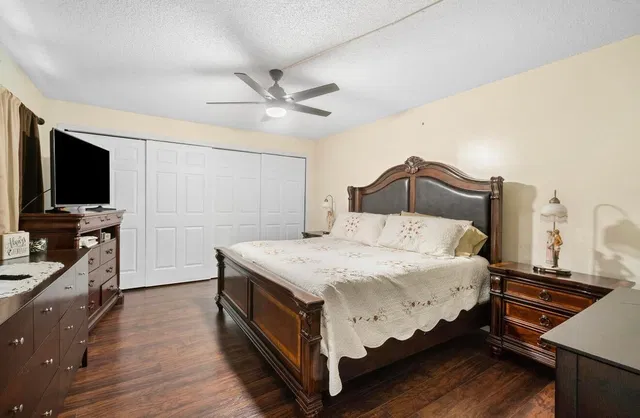 Residence photo 16