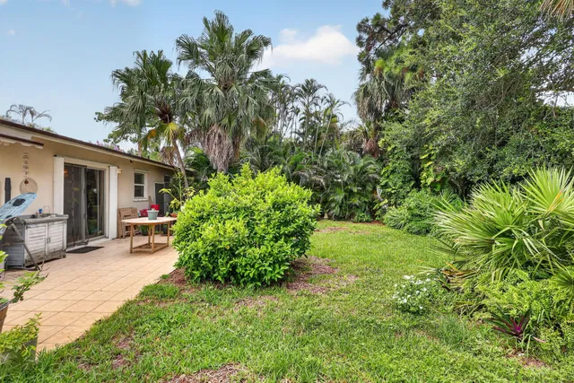 Residence photo 42