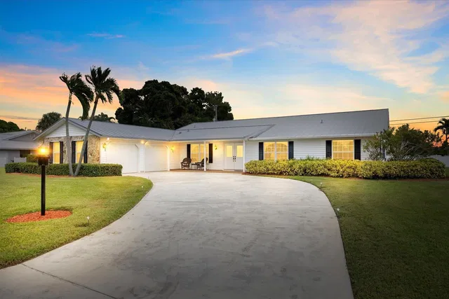 Residence photo 3