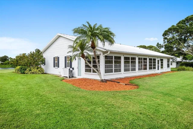 Residence photo 20