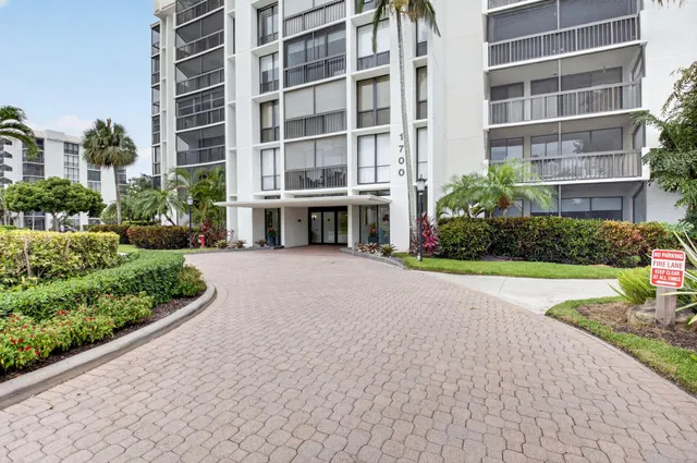 Boca West Country Club Residence photo 5
