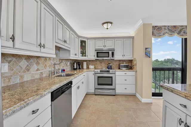 Boca West Country Club Residence photo 9