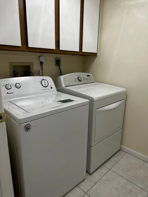 Unit 404 photo 22