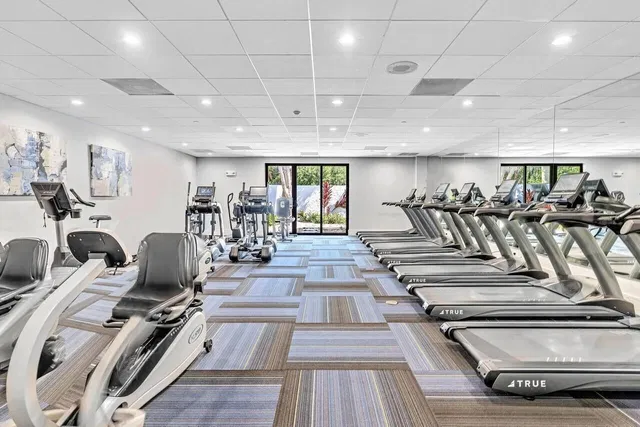 Unit 404 photo 56