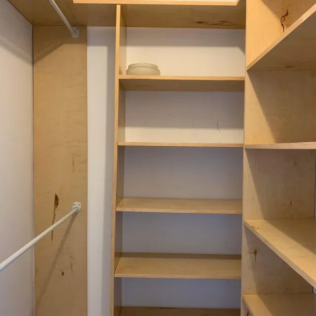 Unit 208 photo 22