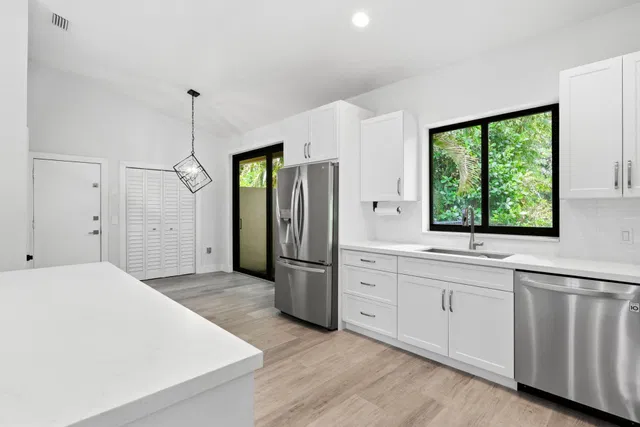  Residence photo 11