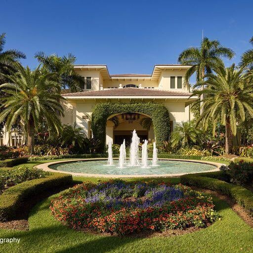 Woodfield Country Club Residence photo 4